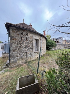 Local/bureau à vendre VIERZON (18)