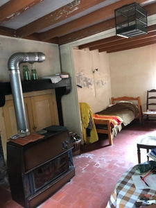 Maison à vendre - Longère à rénover à PRECY (18)