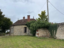 Local/bureau à vendre VIERZON (18)