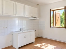 Estate for sale in the heart of Amognes