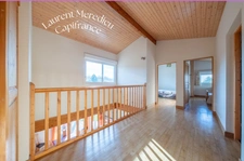 CUBZAC-LES-PONTS – Maison de 196 m² - 5 Chambres- sur terrain arboré