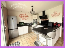 Maison de plain-pied de 130 m²- 4 chambres- avec grand jardin piscinable – Saint-Romain-la-Virvée