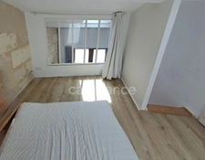 Proche BORDEAUX - Idéal investisseur - locations étudiantes, saisonnières ou permanentes - 2 logements indépendants sans copropriété.