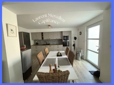 Appartement en rez-de-chaussée avec grand jardin – Au calme et proche de toutes les commodités