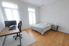 Propriété de Charme - 5 Chambres et bureau