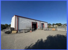 Local d'activités de 570 m² – Entrepôts, bureaux et possibilité de division en 2 lots indépendants
