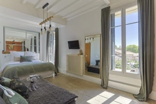 Magnifique PROPRIETE : Maison de Maître et  deux dépendances (  17 pièces / 400 m² )  située à VERARGUES (34) DEDIEE A UN PROJET FAMILIAL ET / OU LOCATIONS SAISONNIERES DE LUXE