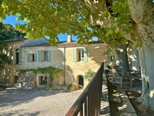 RARE : Offrez-vous une magnifique  Propriété ( mas de 10 pièces et 2.6 hectares de parc ) aux portes de SOMMIERES (30)