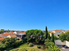 CENTRE MONTPELLIER PROCHE POLYGONE ET GARE : T4 DE 94 M²+TERRASSE DE 16M² +GARAGE FERME + CAVE !!