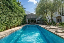 EXCEPTIONNEL ET RARE DANS LE CENTRE DE SOMMIERES : Maison de Maître avec Piscine   (30)