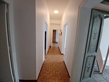 Dans un Hôtel Particulier au centre de Sommières : Appartement Bourgeois refait à neuf  !