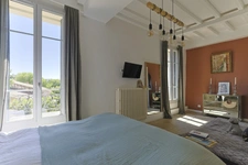 Magnifique PROPRIETE : Maison de Maître et  deux dépendances (  17 pièces / 400 m² )  située à VERARGUES (34) DEDIEE A UN PROJET FAMILIAL ET / OU LOCATIONS SAISONNIERES DE LUXE