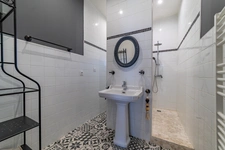 EXCEPTIONNEL ET RARE DANS LE CENTRE DE SOMMIERES : Maison de Maître avec Piscine   (30)