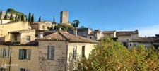 RARE : PLATEAU A RENOVER AU 3 ème Etage dans Immeuble Particulier( le Centre  SOMMIERES (30))