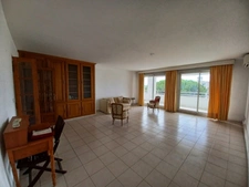 CENTRE MONTPELLIER PROCHE POLYGONE ET GARE : T4 DE 94 M²+TERRASSE DE 16M² +GARAGE FERME + CAVE !!