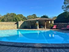 RARE : Offrez-vous une magnifique  Propriété ( mas de 10 pièces et 2.6 hectares de parc ) aux portes de SOMMIERES (30)