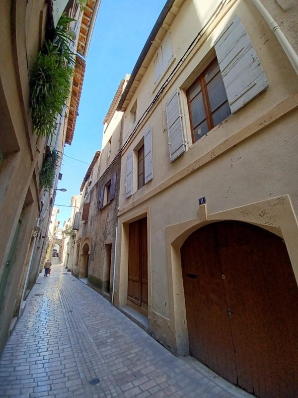  CENTRE  SOMMIERES  : IDEAL POUR PRIMO-ACCEDANTS OU INVESTISSEURS.