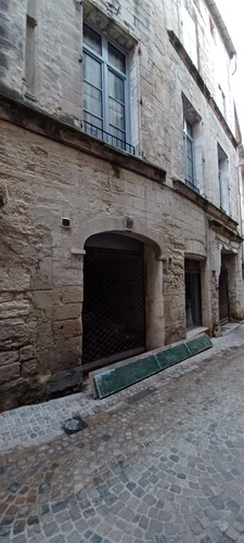   A SAISIR ! RARE ET EXCEPTIONNEL ! FONDS ET  MURS COMMERCIAUX  A VENDRE (  TOUS COMMERCES   )