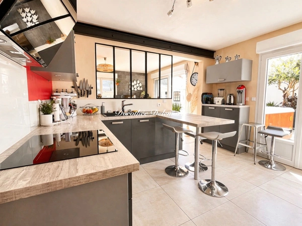 Maison à vendre 6 pièces PUILBOREAU (17) Maison familiale 5 chambres – Puilboreau – Proche La Rochelle