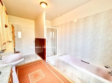 Maison à vendre 3 pièces BEAUVOIR SUR NIORT (79) 130 m² habitables sur 1 322 m² de terrain arboré, atelier et double garage
