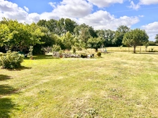 Maison à vendre 8 pièces MIGRE (17) Ensemble immobilier de charme avec gîte indépendant, dépendances et vue campagne – Migré