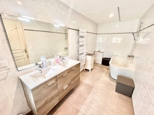 Dpt  (79), à vendre Immobilier 220 m² Dépendances, Terrain