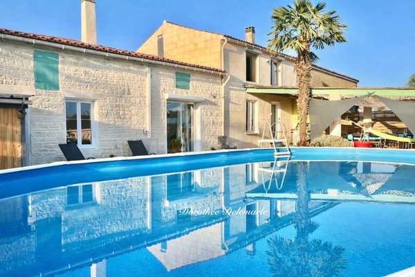 🏡 Maison à vendre 4 pièces – 3 chambres – Piscine hors sol – Spa – Plein Sud – Sans vis-à-vis – Bernay-Saint Martin