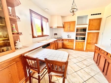 Maison à vendre 3 pièces BEAUVOIR SUR NIORT (79) 130 m² habitables sur 1 322 m² de terrain arboré, atelier et double garage