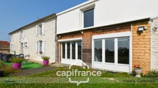 Dpt Vendée (85), 🏡 Maison charentaise rénovée avec dépendances et terrain à bâtir – Vix