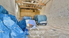 Ensemble Immobilier à vendre NUAILLE D'AUNIS (17) à vendre NUAILLE D'AUNIS, ensemble immobilier d'une surface de 591,64 m2, le tout sur une parcelle cadastrée de 4710 m2. 