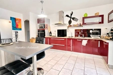 🏡 Maison à vendre 4 pièces – 3 chambres – Piscine hors sol – Spa – Plein Sud – Sans vis-à-vis – Bernay-Saint Martin