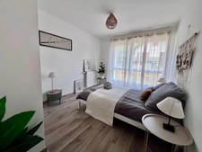 à vendre appartement duplex 100m² rez de jardin 5 pièces SCIEZ (74) parking et cave