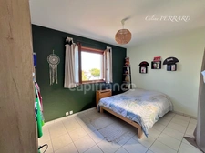 Maison SCIEZ (74), Maison 4 chambres avec piscine et vue lac - sous-sol, double garage, terrain, calme. Un cadre de vie très agréable !