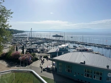 for sale 2-bedroom apartment 67m², balcony Thonon (74)