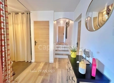 House: 8 rooms, 230m² - SAINT CERGUES (74) - garden, swimming pool, parking, 5 bedrooms and 42m² of independent space