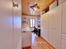 SAINT CERGUES (74) à vendre 7 pièces avec un espace indépendant 194,26m² + 140m² d’annexes dont une bâtisse indépendante, piscinable au calme vue lac 
