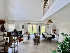 à vendre appartement duplex 100m² rez de jardin 5 pièces SCIEZ (74) parking et cave