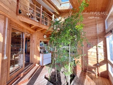 Maison bioclimatique en bois, nature, verger, vue lacs et montagnes, proche frontière. 5 pièces MACHILLY (74)