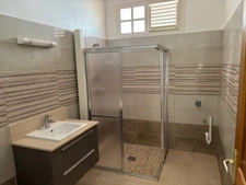 Immeuble de 5 logements à vendre LE VAUCLIN (97280), refait à neuf !