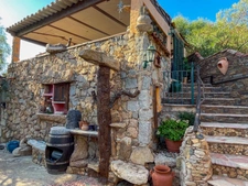 Dpt Corse du Sud (20), à vendre à Tizzano, Villa de charme 180 m² - Terrain de 1 000 m² avec dépendance et piscine 