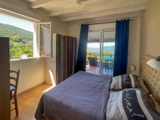 Maison à vendre 6 pièces SOLLACARO (20)