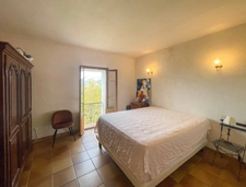 EXCLUSIVITÉ – GRANACE – APPARTEMENT T4 DE CARACTÈRE AVEC VUE PANORAMIQUE