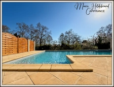 Renovated 185m² house + 1000m² garden + independent 2-room apartment + swimming pool – Valence-d'Agen