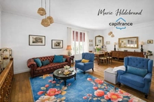 Character property with 5,500 m² of grounds, swimming pool, 7 bedrooms and separate living area