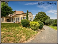 Maison familiale – 200 m² – 5 chambres – jardin de plus de 3800m² 