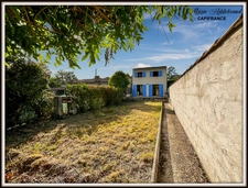 House with garden, not overlooked – village center – 2 bedrooms + office