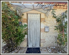 Maison en pierre de plus de 220m² - 5 chambres - jardin, piscine, dépendances - 3600m²