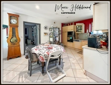 Luxury property in the countryside – Elegance and space in the countryside – 390 m² of living space – agricultural land