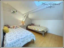 Maison en pierre de plus de 220m² - 5 chambres - jardin, piscine, dépendances - 3600m²