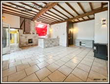 Maison avec gite ensemble habitable de 188m² - piscine - jardin au calme